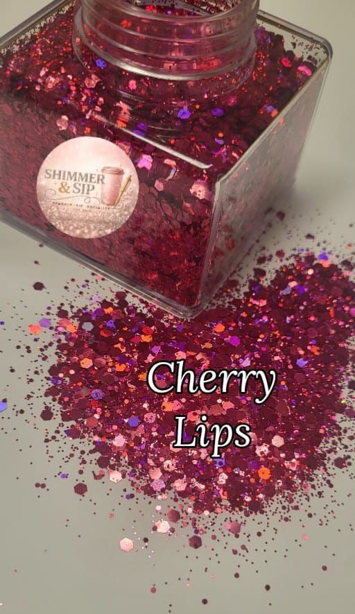 ✨2oz Of Chunky Glitter✨